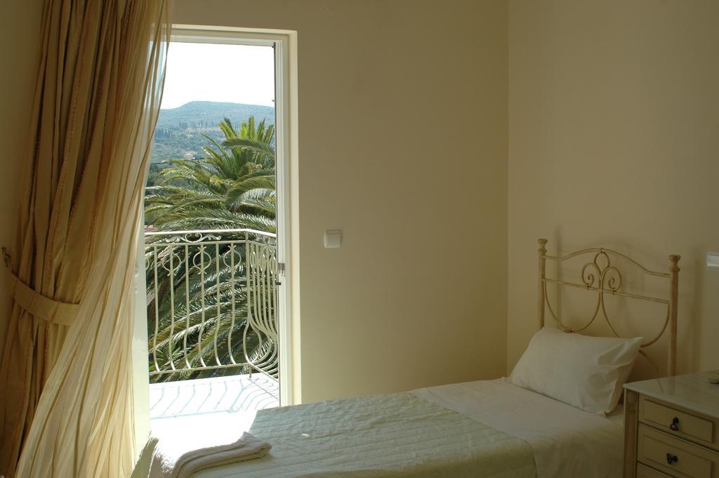 Irini'S Villa Аргостоліон Номер фото