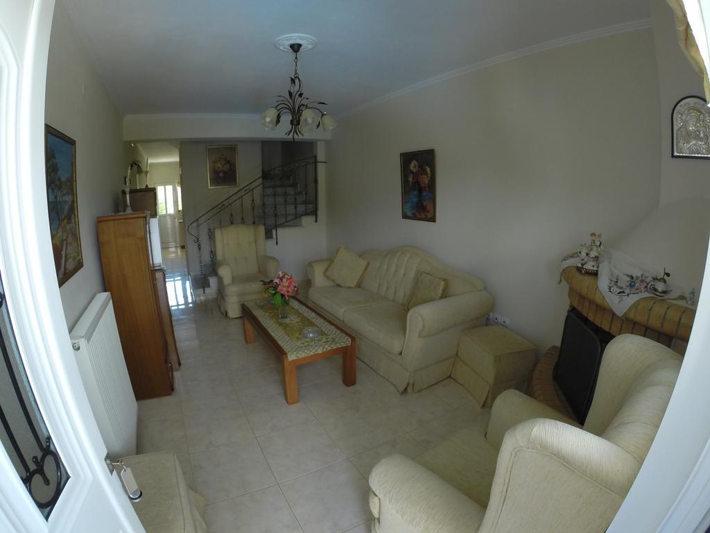 Irini'S Villa Аргостоліон Номер фото